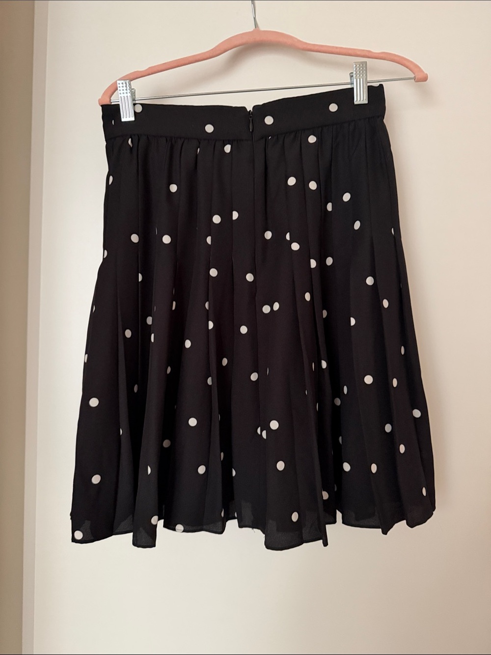 Ann Taylor Pleated Knee Length Skirt